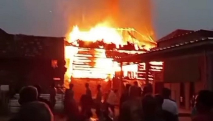 Diduga Korsleting Listrik, Satu Unit Rumah di Muara Enim Ludes Terbakar