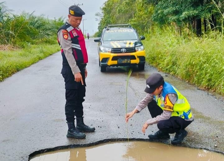 Jalur Mudik Musi Rawas – PALI Banyak Lubang, Pemudik Diminta Berhati-hati