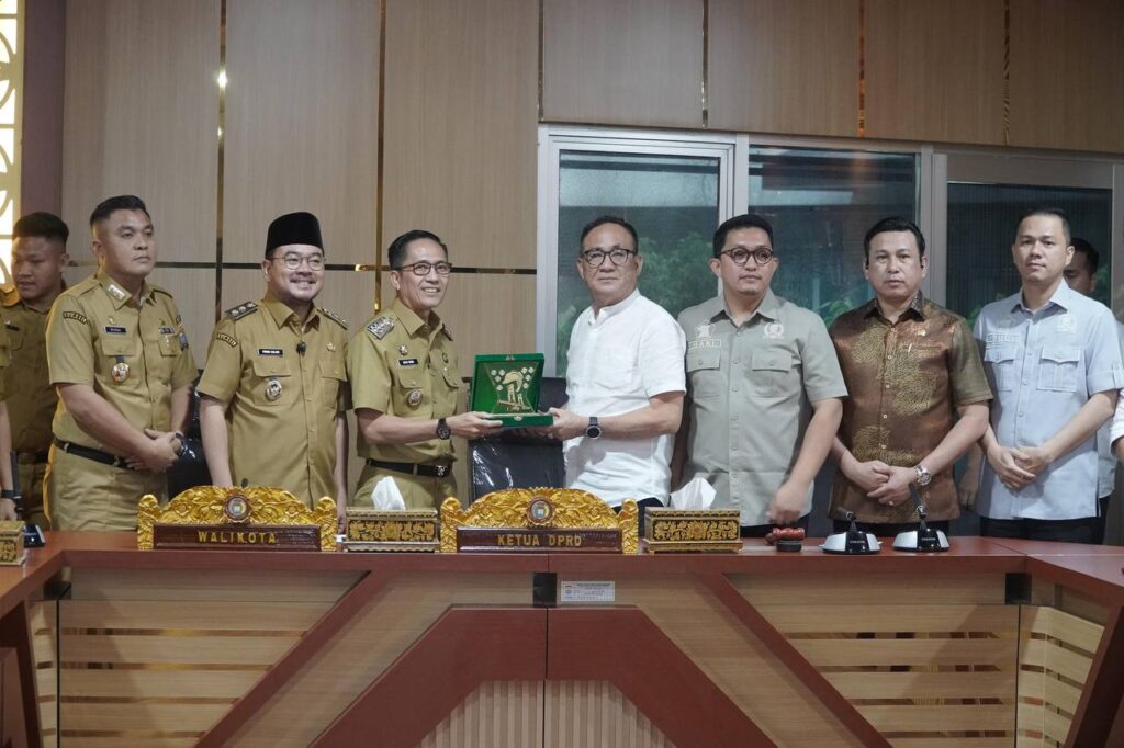 Pemkot Palembang Bersinergi dengan DPRD untuk Atasi Kemacetan dan Sampah