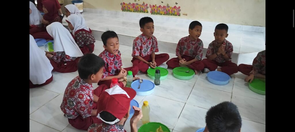 MBG di Palembang Diubah Jadi Takjil untuk Buka Puasa Selama Ramadan