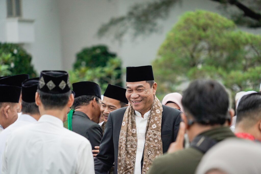 Rayakan Idul Fitri, Bupati Muba Beri Santunan Veteran dan Gelar Open House
