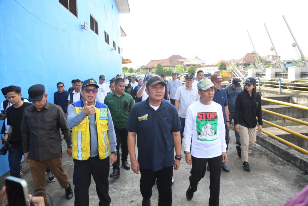 Gubernur Herman Deru Tinjau Stasiun Pengendali Banjir Sungai Bendung Palembang