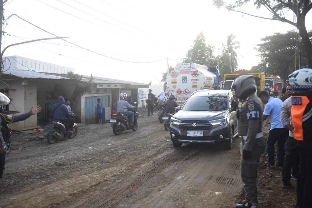 Jalan Amblas di Gandus Diperbaiki dengan Slab on Pile, Pemprov Sumsel Kucurkan Dana Rp7,4 Miliar