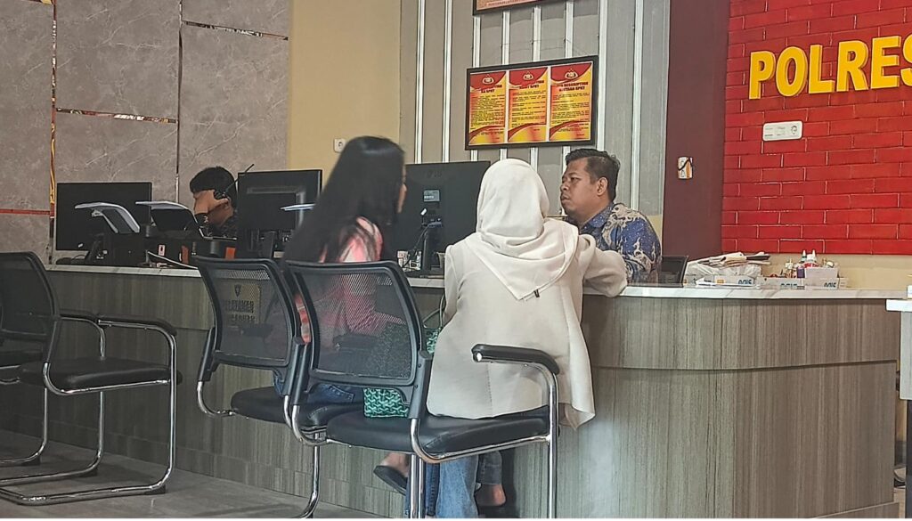 Istri di Palembang Lapor Suami ke Polisi: Diusir, Tak Dinafkahi, dan Alami KDRT