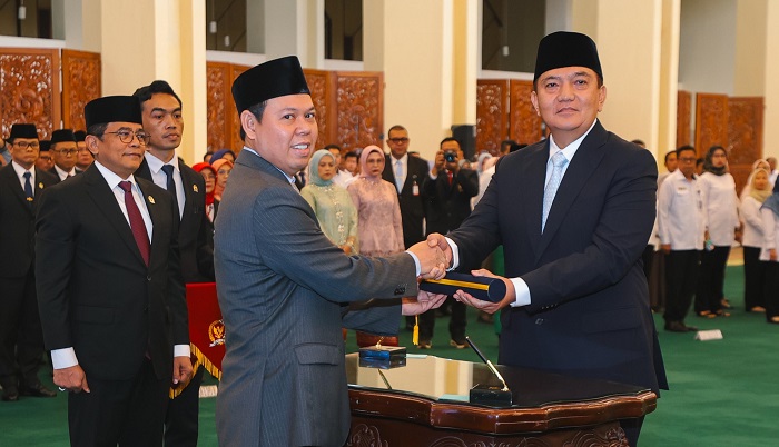 Pelantikan Irjen Pol Muhammad Iqbal Sebagai Sekjen DPD RI Disorot
