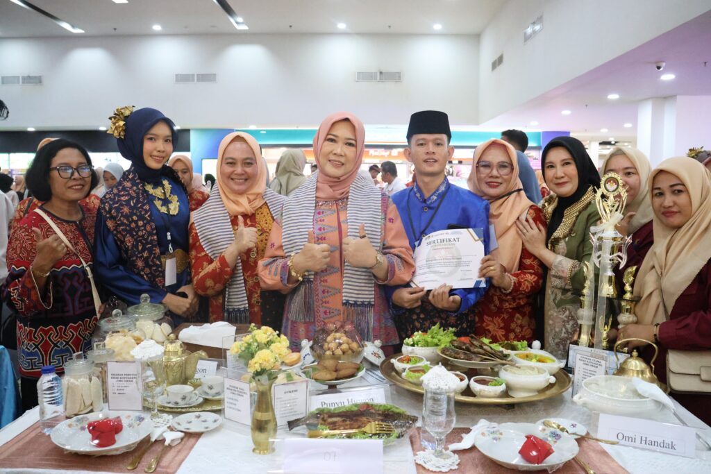 Ketua TP PKK Sumsel Hadiri Festival Hari Pendidikan, Dukung Penguatan Karakter dan Kreativitas Anak