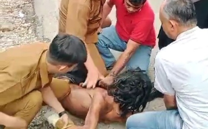 Bawa Sajam, ODGJ di Palembang Ancam Pengendara di Jalan