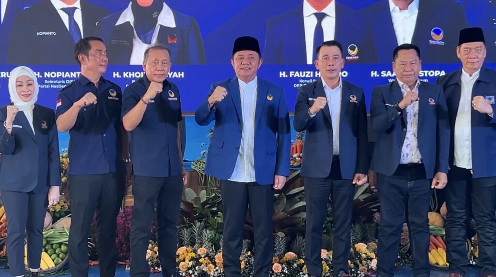 Herman Deru Terima SK Nakhodai NasDem Sumsel Hingga 2029, Tekankan Soliditas dan Target Lumbung Suara
