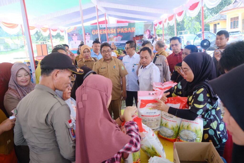 Operasi Pasar Pemkab Muba: Beras dan Minyak Goreng Premium Dijual dengan Harga Terjangkau