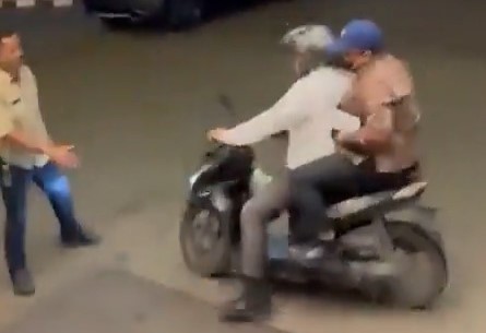 Viral Naik Ojol, Fahri Hamzah: Saya Macet Dua Jam, Bukan Pencitraan