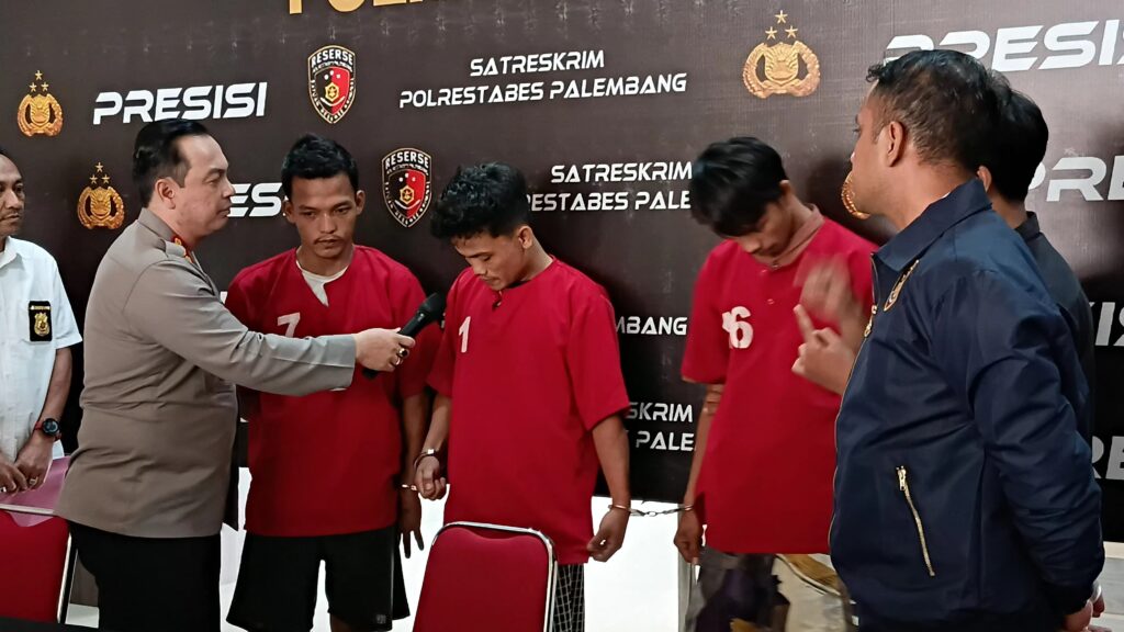 Viral di Medsos, Begal Marbot Masjid di Palembang Dibekuk Polisi