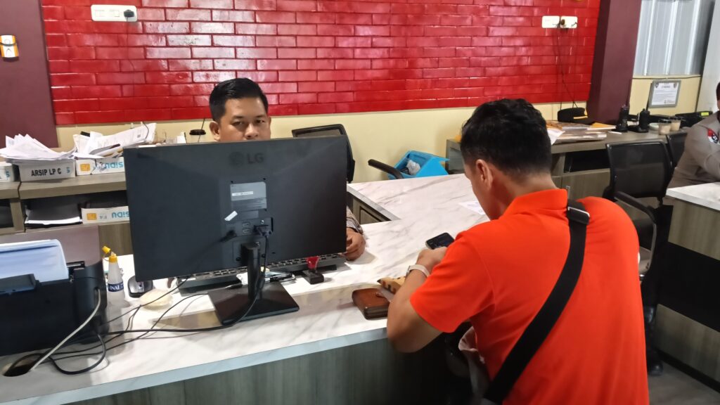 Diduga Selingkuh, 2 Pegawai Bank di Palembang Dilaporkan ke Polisi