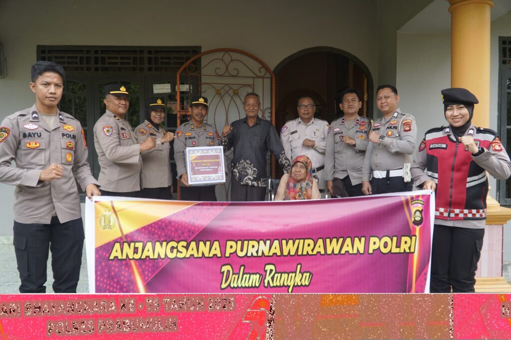 Polres Prabumulih Anjangsana ke Purnawirawan Polri, Wujudkan Silaturahmi di Hari Bhayangkara ke-79