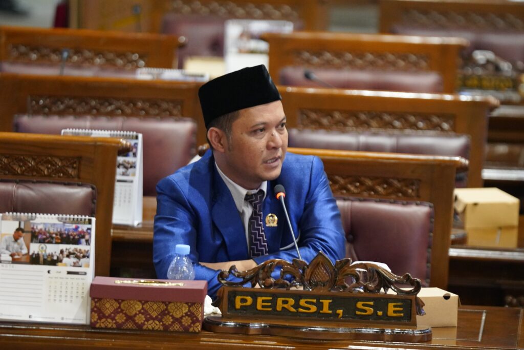 Rapat Paripurna Memanas, DPRD Sumsel Kritik Absennya Gubernur dan Pejabat Pemprov