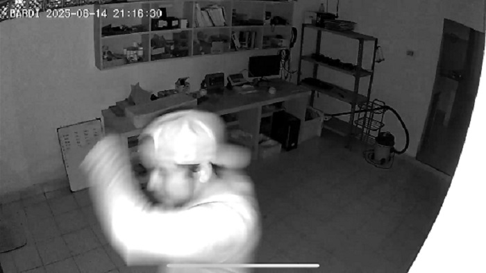 Aksi Pencurian Toko Timbangan Digital di Palembang Terekam CCTV, Tiga Kali Beraksi dalam Semalam