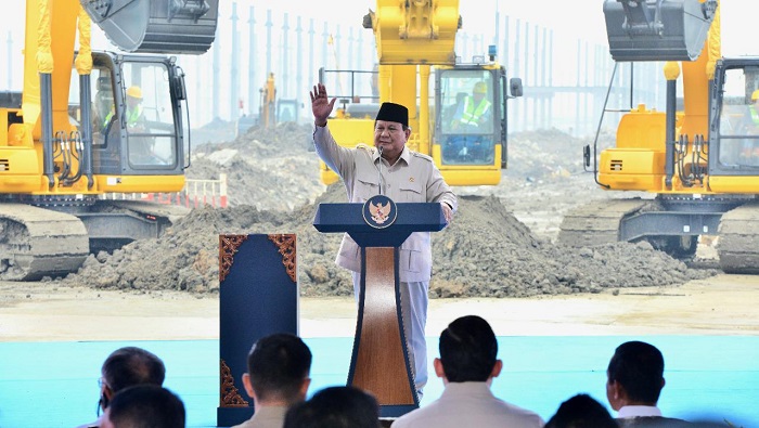 Dukung Hilirisasi dan Ekosistem EV, PLN Pasok Listrik ke Pabrik Baterai di Karawang