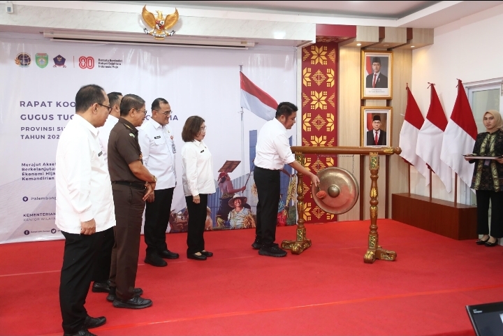 Proyek Pelabuhan Samudera Tanjung Carat Masuki Fase Baru, Pemprov Sumsel Terima Sertifikat HPL