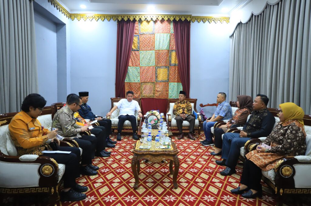 Herman Deru Lepas 10 Utusan Sumsel Berlaga di Peacemaker Justice Award 2025: Bawa Nama Baik Daerah
