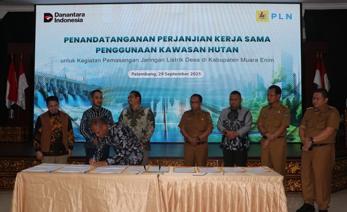 7 Desa di Kawasan HPT Muara Enim Segera Dialiri Listrik PLN