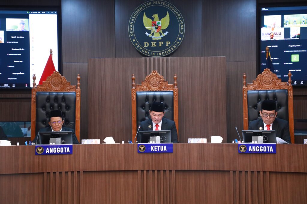 DKPP Pecat Korsek Bawaslu Empat Lawang Usai Terbukti Lakukan Kekerasan Seksual