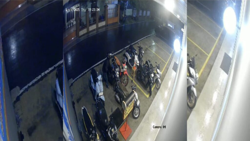 Beraksi Saat Hujan, Aksi Curanmor di Palembang Terekam CCTV