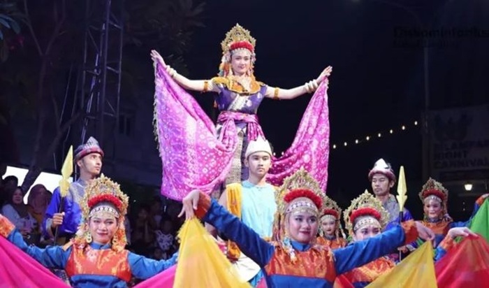 Bertabur Aneka Kostum, Carnaval Night Silampari Lubuklinggau Jadi Ajang Wisata dan Kreatif