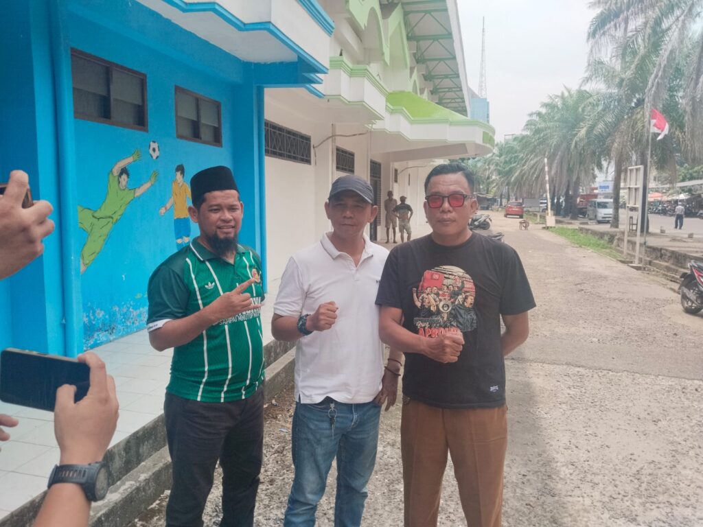 Tiga Suporter Militan Sriwijaya FC Kompak Dukung Pemecatan Pelatih Achmad Zulkifl