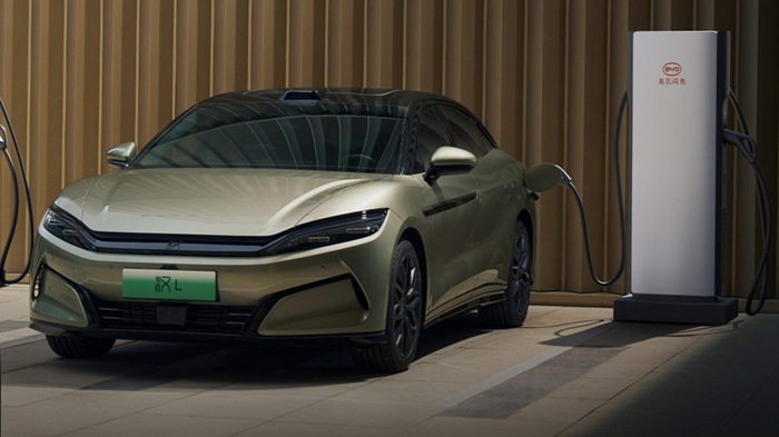 BYD Pimpin Pasar EV Global, Tesla Kejar Ketertinggalan