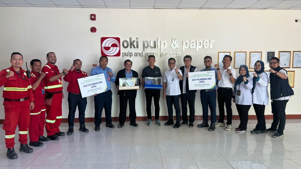 BPJS Ketenagakerjaan Palembang Serahkan Bantuan APD bagi Perusahaan