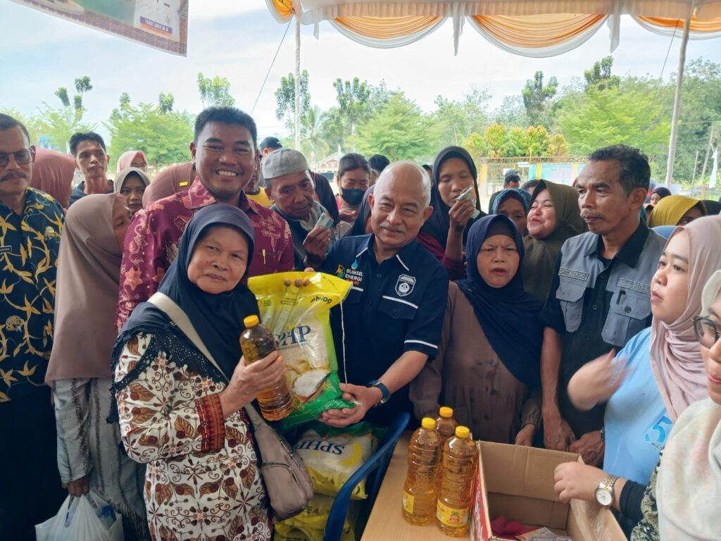 Tekan Inflasi, Pemkab Muba Salurkan 1.600 Paket Pangan Murah di Sungai Lilin
