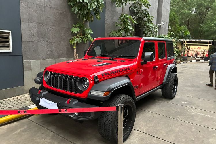 Melihat Harga Rubicon Merah yang Seret Dirut Inhutani V ke Meja Hijau