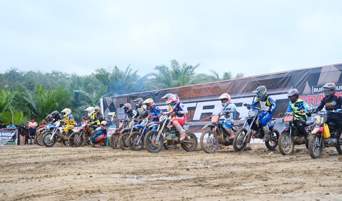 Grasstrack Piala Bupati Muba Championship, Ratusan Pebalap Bersaing di Sungai Lilin