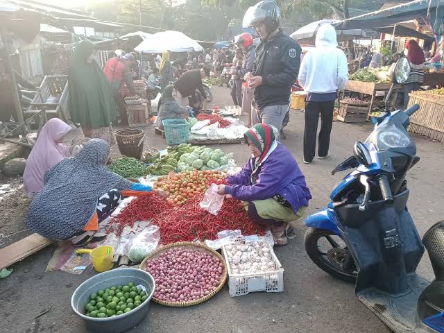 Pasokan Minim, Harga Cabai Rawit di Pagar Alam Tembus Rp100 Ribu per Kilogram