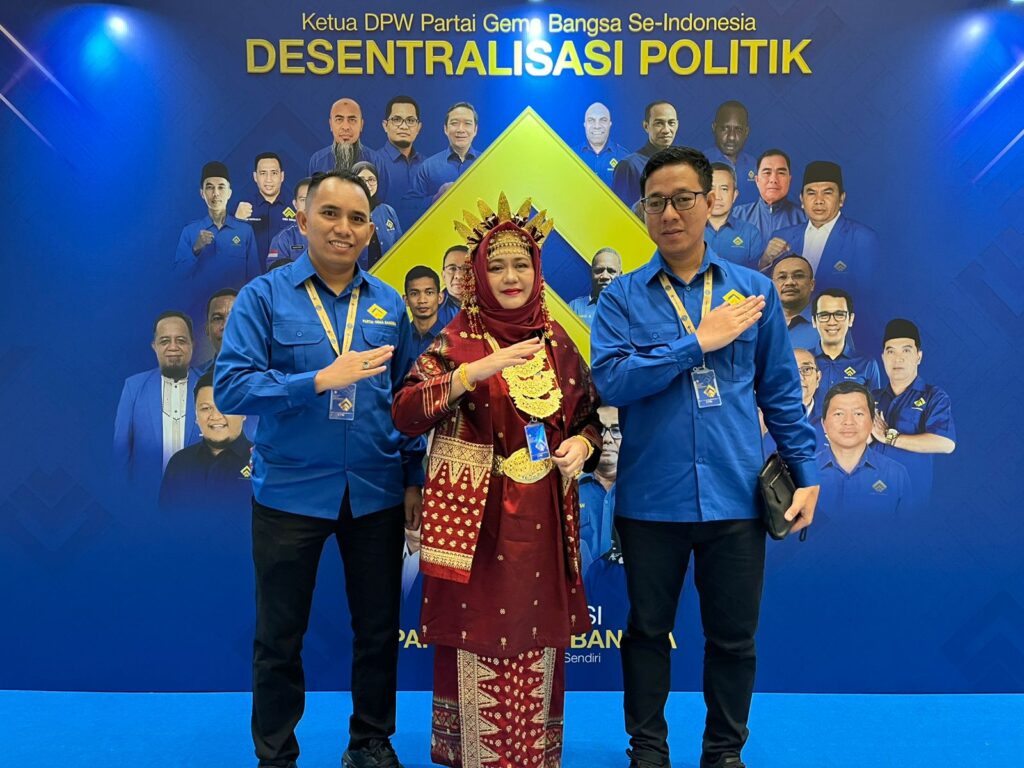 Gunakan Aesan Palembang, Yusefa Ikuti Deklarasi Partai Gema Bangsa