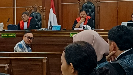 Sahroni: Lima Mobil Saya Hancur Dijarah Massa