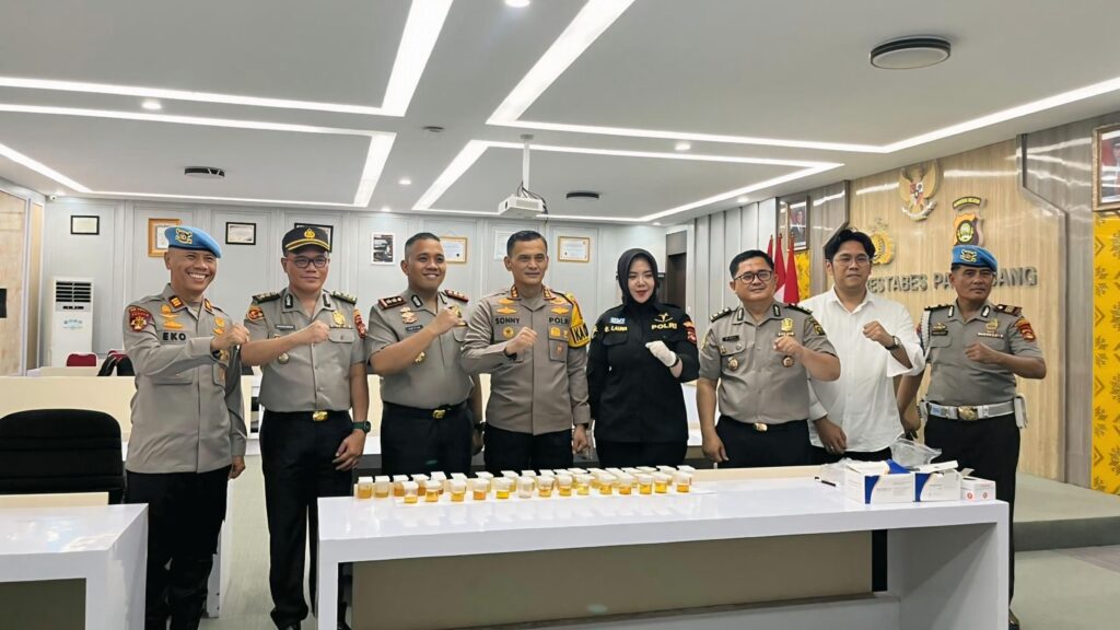PJU dan Kapolsek Jajaran di Polrestabes Palembang Dites Urine
