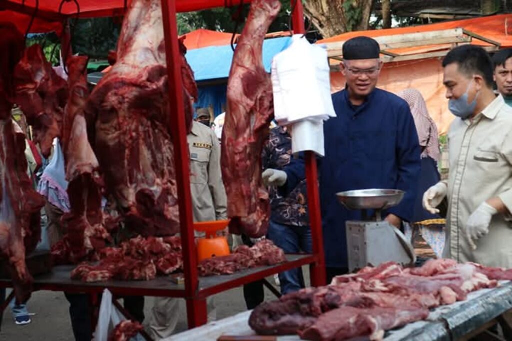 Jelang Lebaran, Pemprov Sumsel Waspadai Lonjakan Harga Daging di Pasar Palembang