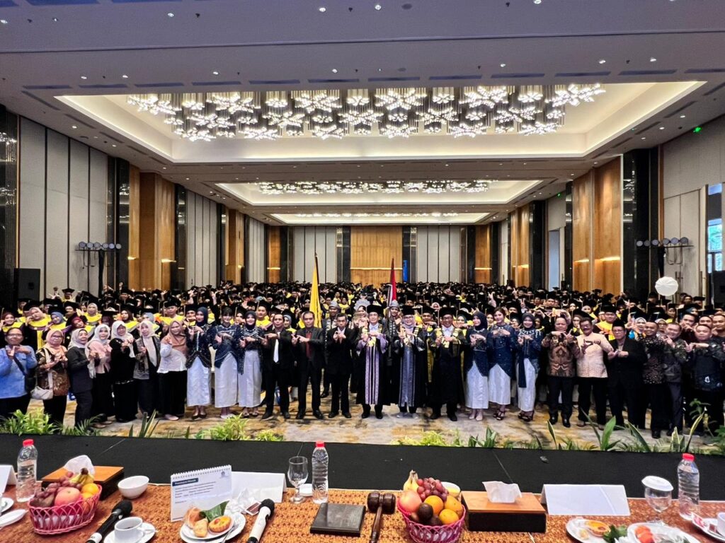 UT Palembang Cetak 982 Sarjana Baru, Kampus Inklusif Berbasis Digital Learning