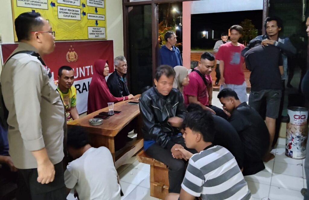 Terlibat Tawuran dan Ditangkap Polisi, Enam Remaja di Lubuklinggau Sungkem Minta Maaf ke Orang Tuanya