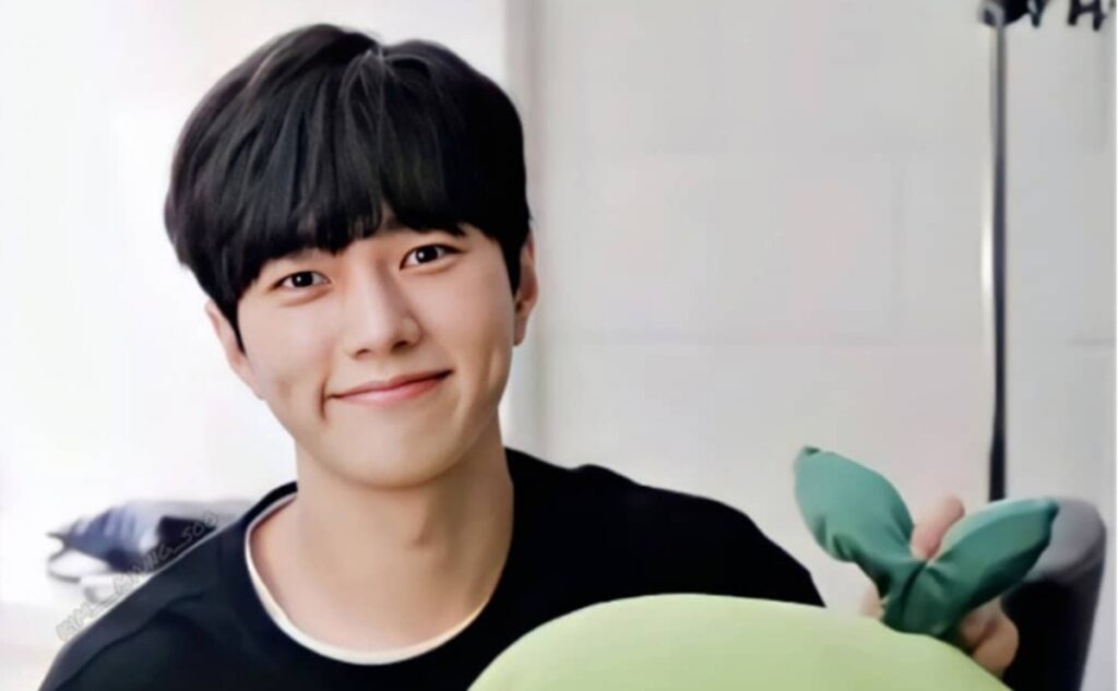Kim Myung Soo Dipastikan Bintangi Drakor Romantis Baru Empathy Cell