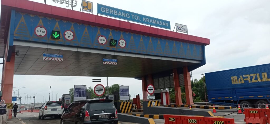 Diprediksi 20 Ribu Kendaraan Melintas, Pengelola Tol Siapkan Gardu Satelit di GT Keramasan