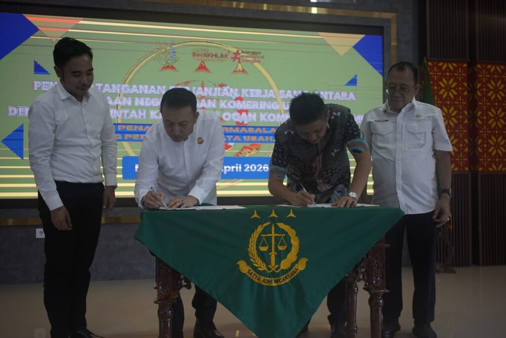 Tak Ingin Terperosok Dalam Kebijakan di Pemerintahan, Bupati OKU Timur Gandeng Kejari