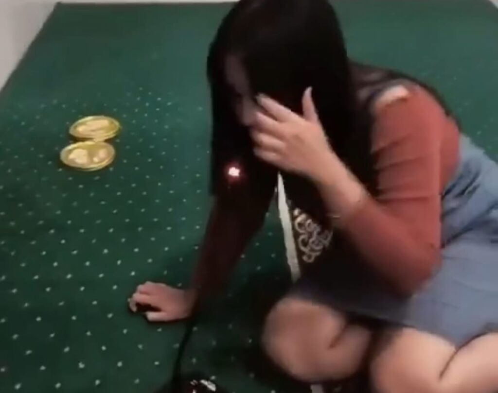Video Wanita Melantunkan Takbiran di Masjid Jadi Sorotan, Warganet Perdebatkan Soal Busana