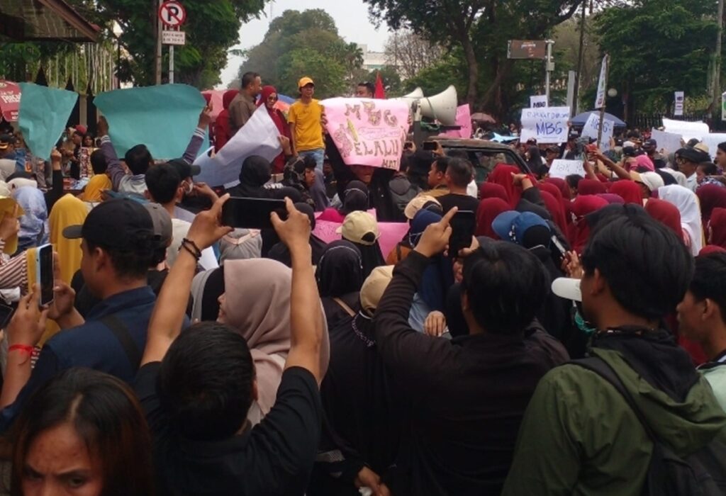 Ratusan Massa FMS Dukung Program MBG, Dorong Pelibatan UMKM di Sumsel
