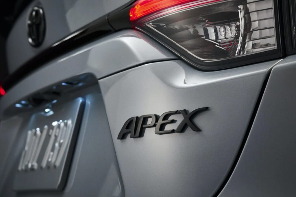 Isyaratkan Sedan Sporty Baru, Toyota Daftarkan Merek Dagang Camry Apex