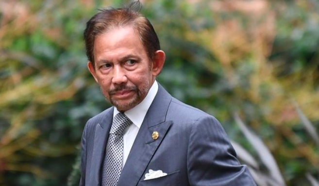 Sultan Brunei Cabut Gelar Menantu Kerajaan, Dinilai Berperilaku Tak Pantas
