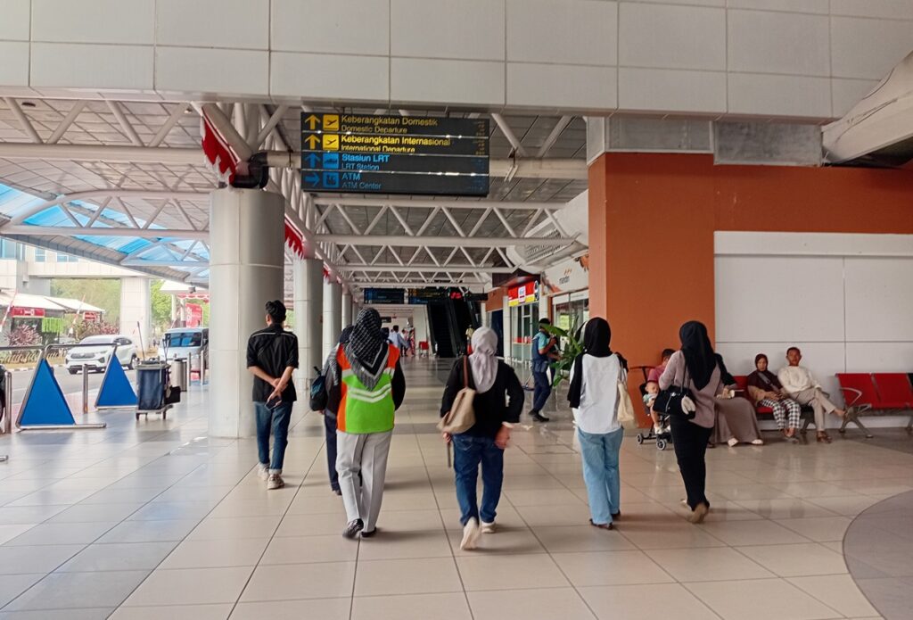 Pembatalan Penerbangan di Bandara SMB II Palembang Akibat Erupsi Anak Krakatau Bertambah Jadi 18 Penerbangan