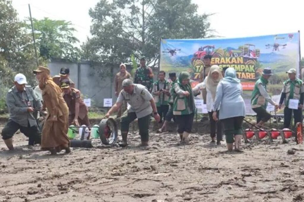 Tingkatkan Efisiensi, Pemkot Pagar Alam Dorong Petani Modernisasi Alat Pertanian