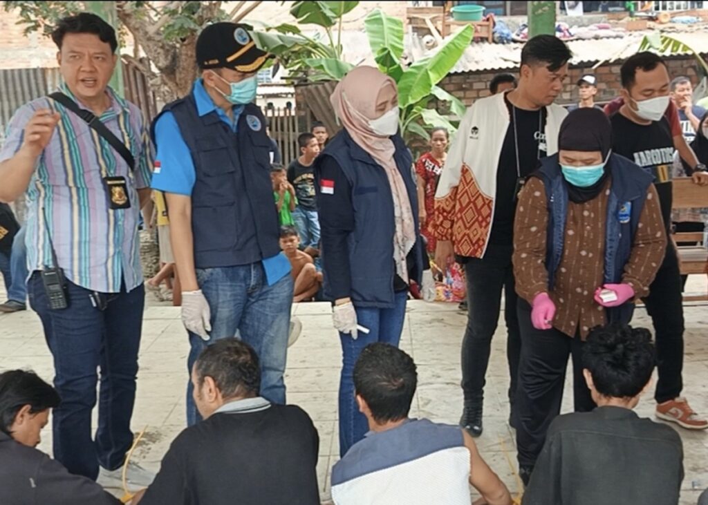 Diduga Jadi Sarang Narkoba, Dua Perkampungan di Palembang Digerebek Polisi