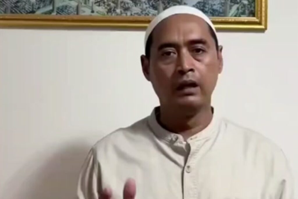 Tak Ada Niat Untuk Meracuni, Pedagang Es Buah di Magelang Menangis Minta Maaf